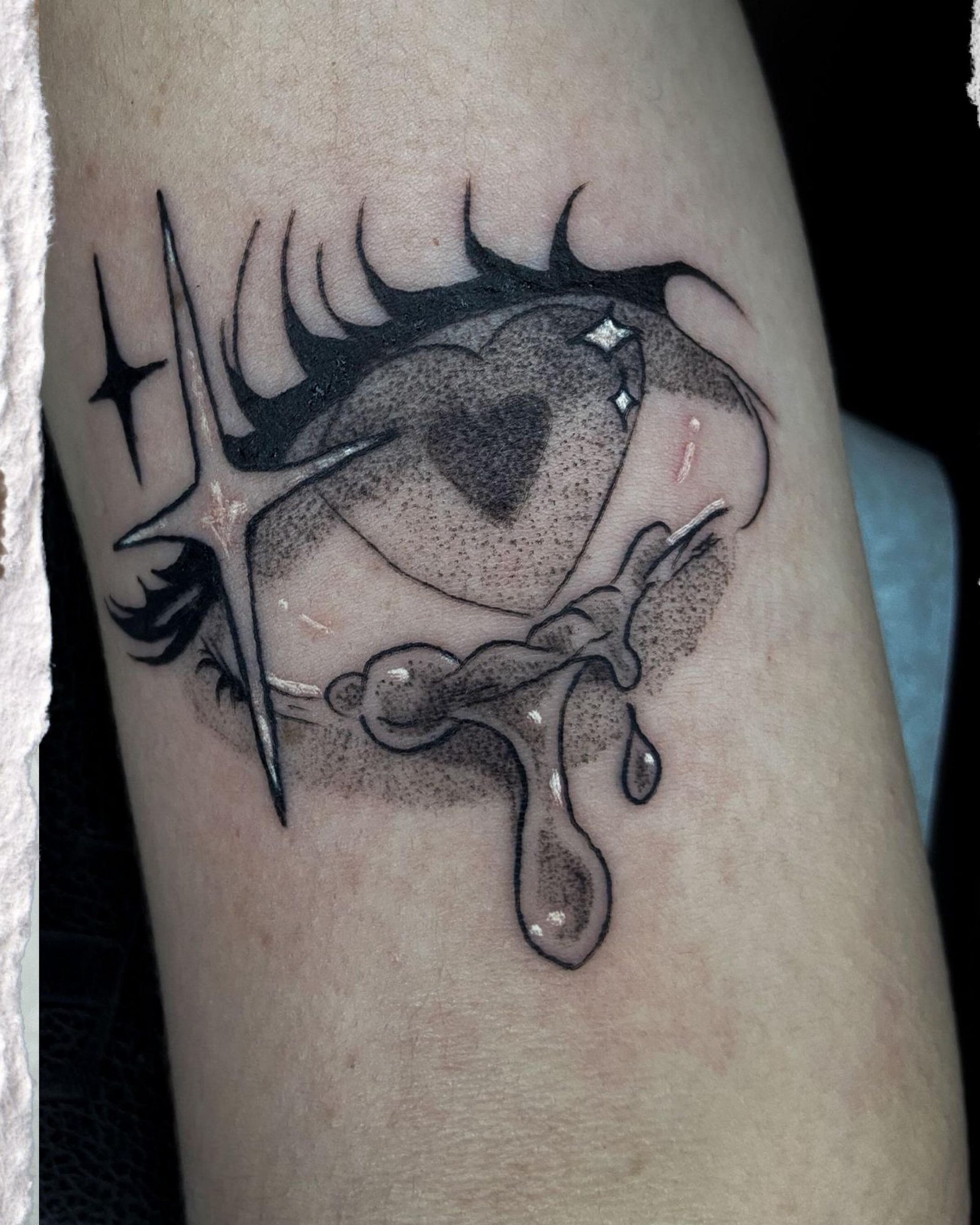 Tattoo by Buchi, image 1.
